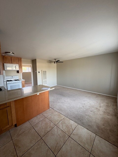 Foto del edificio - 5412 Claremont Ave