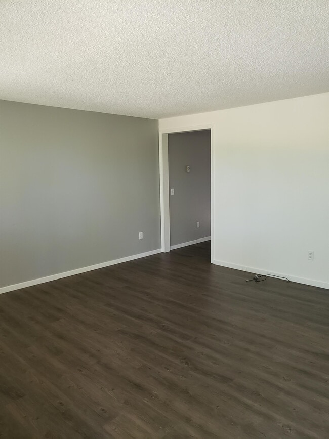 Foto del edificio - 869 N Garfield St