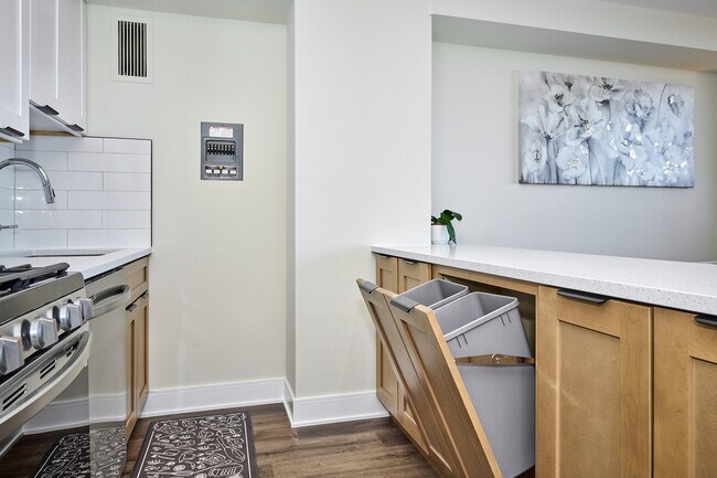 Foto del edificio - 3950 N Lake Shore Dr