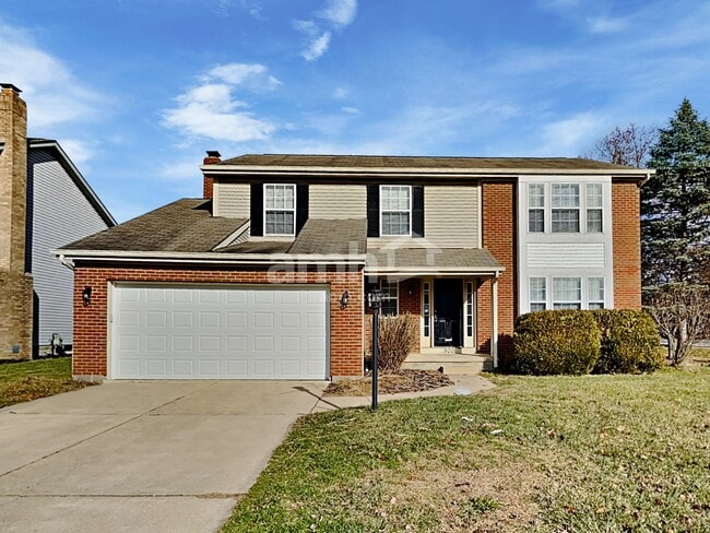 Building Photo - 900 Suntree Dr