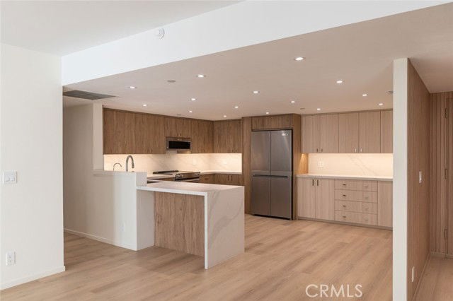 Building Photo - 345 Pioneer Dr