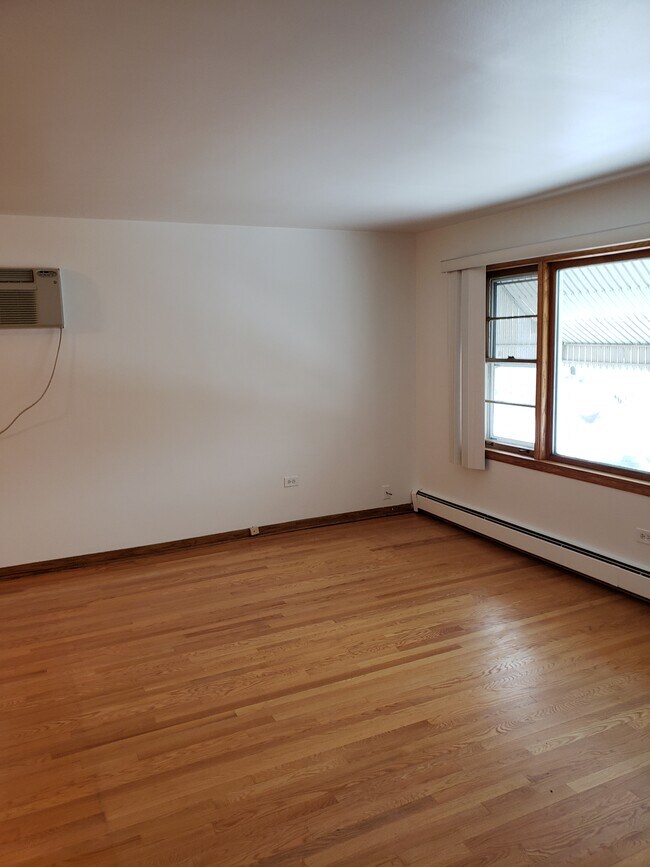 Foto del edificio - 2434 N 77th Ave