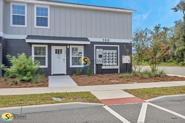 Building Photo - 3821 SW 43rd Ct