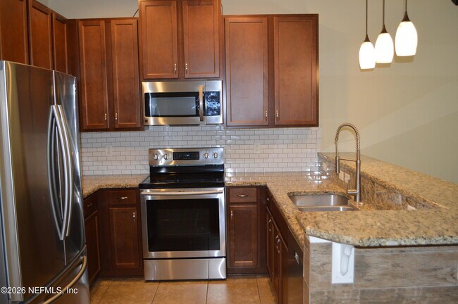 Foto del edificio - 13348 Ocean Mist Dr