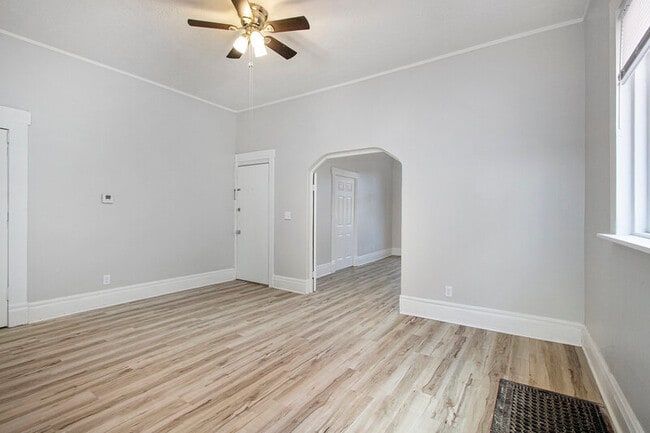 Photo - 536 S 30th St Apartment