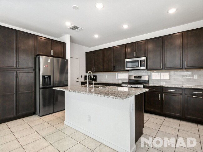 Foto del edificio - 4 Bed / 3 Bath Single Family Home in Chandler
