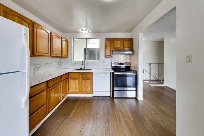 Foto del edificio - Beautiful 4-Bedroom, 2-Bathroom Daly City Home for Rent