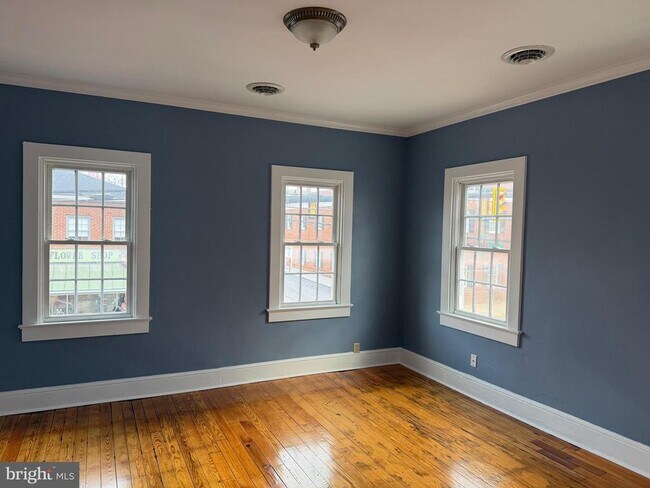 Foto del edificio - 3 S Church St