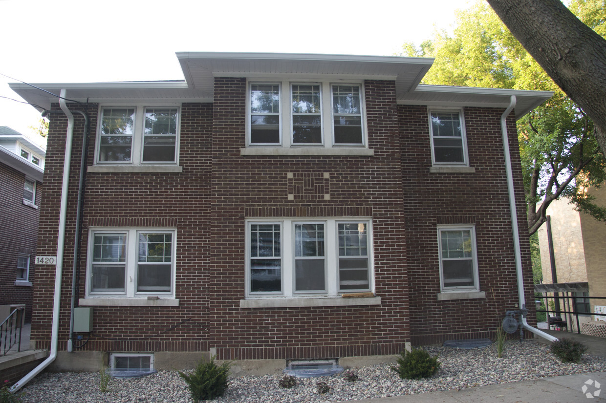 Building Photo - Mound Street Apartments