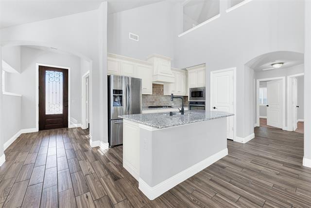 Foto del edificio - 2026 Silent Shore St