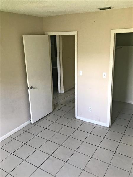 Foto principal - 3040 NW 29th St