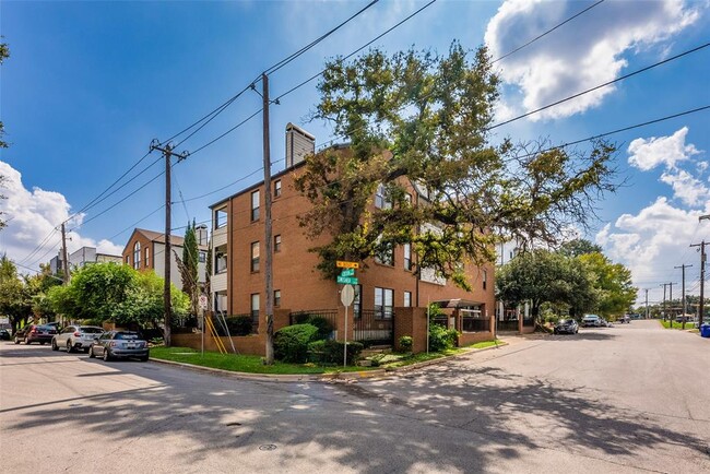 Foto del edificio - 2905 Swisher St