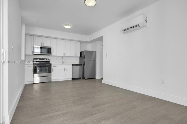 Foto del edificio - 1620 NW 18th St