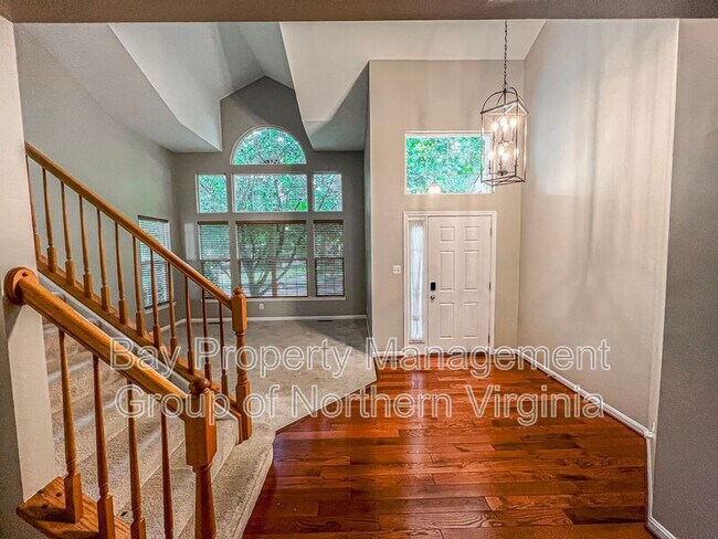 Foto del edificio - 43227 Chase St