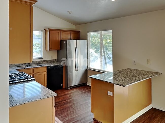 Building Photo - 3328 Celebration Dr