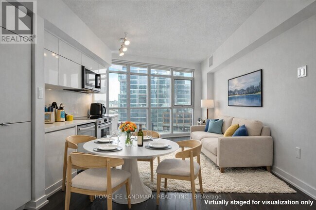 Photo du bâtiment - 21 Iceboat Terr