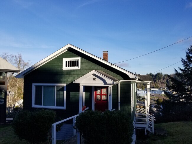 Vista desde la calle - 1318 N C St