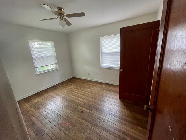Building Photo - 3498 Kimberly Ave