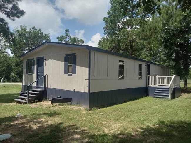 Foto del edificio - Cozy Roy Harris Loop mobile home