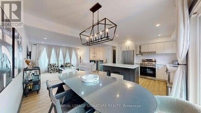 Building Photo - 354 Albany St