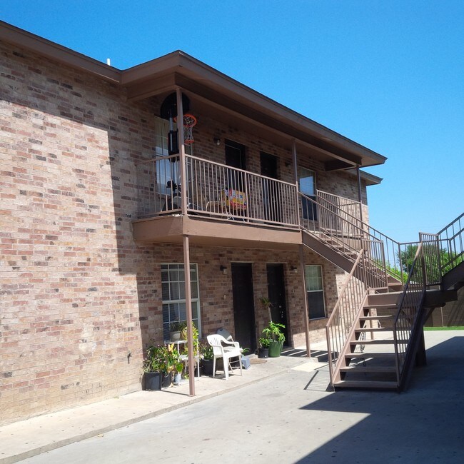 India Apartments Laredo Tx Building Photo India Apartments