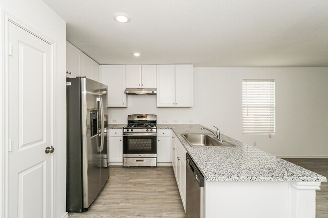 Building Photo - 5873 Companion Lp