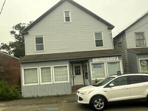 Building Photo - 15 S Main St