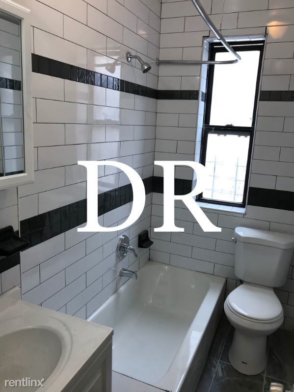 Foto del edificio - 24 Thayer St