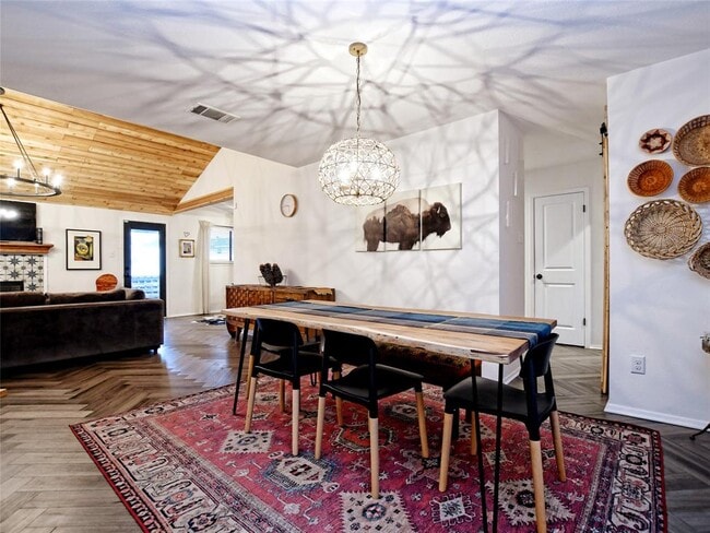 Building Photo - 8405 Red Willow Dr