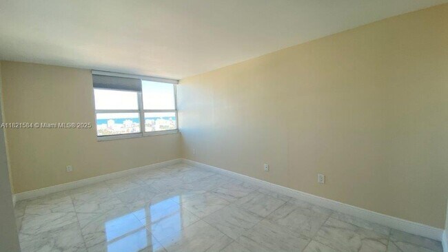 Foto del edificio - 650 West Ave
