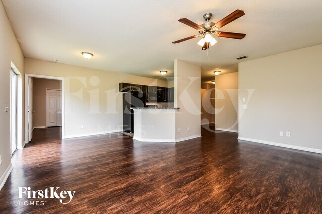 Foto del edificio - 6840 Abady Ln