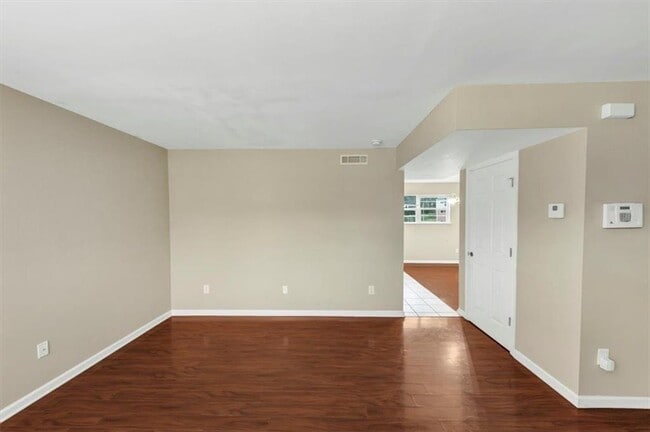 Building Photo - 4701 Flat Shoals Rd