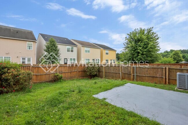 Building Photo - 145 Fieldview Ln