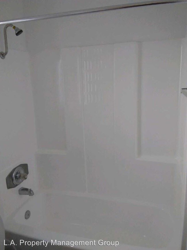 Building Photo - 3323 Cazador St