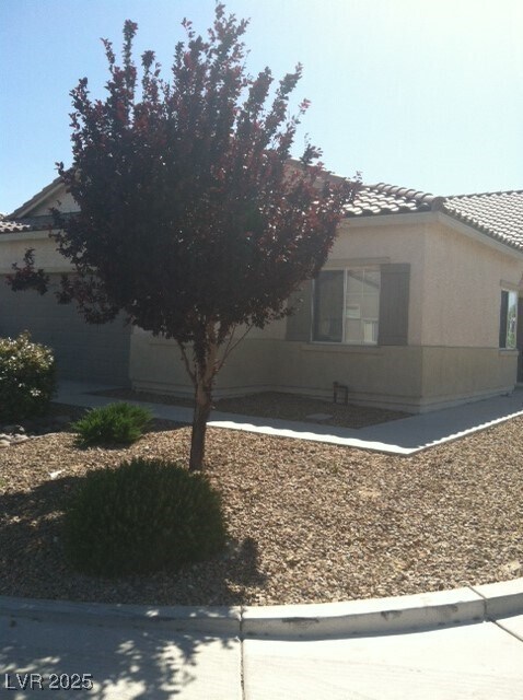 Foto del edificio - 6061 Gum Springs St