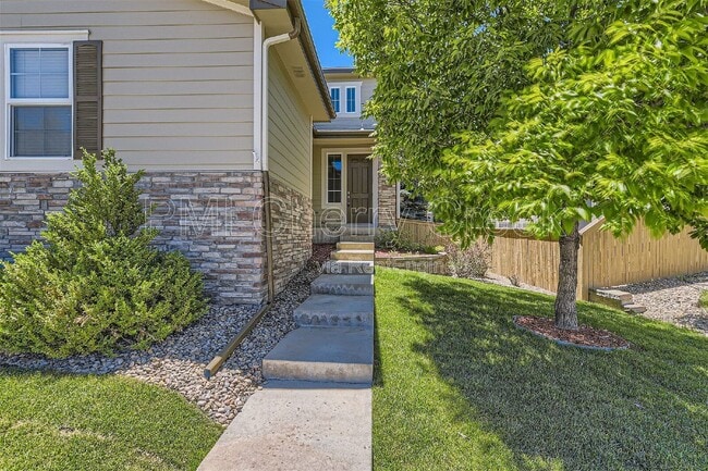 Building Photo - 2615 Pemberly Ave