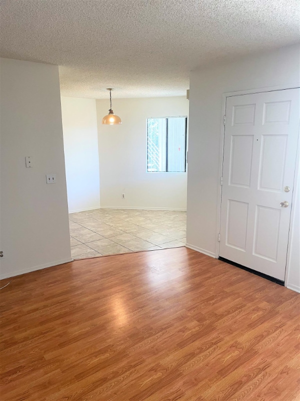 Building Photo - 503 S Adams St