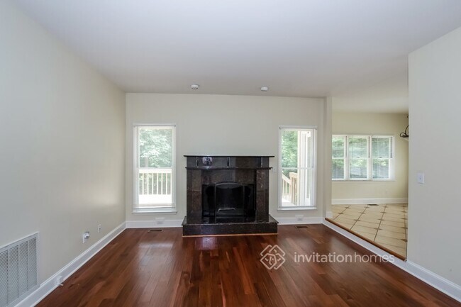 Building Photo - 8309 Sardiscroft Rd