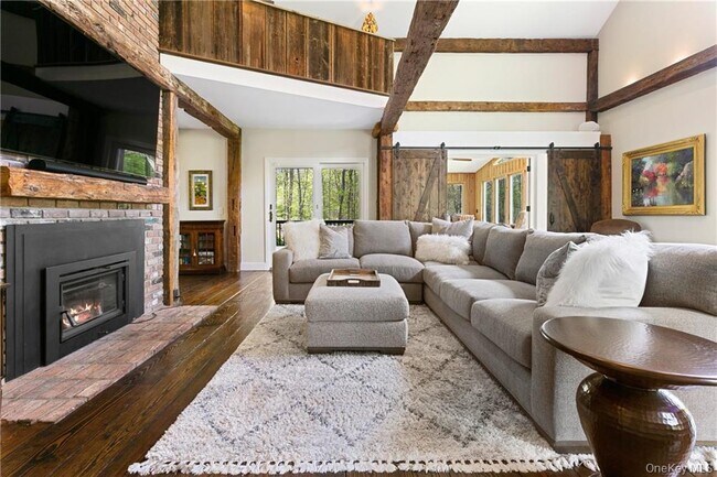 Foto del edificio - 21 Beech Hill Ln