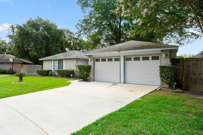Foto del edificio - 13234 Boyer Ln