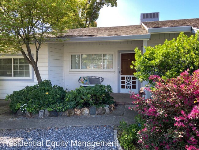 Building Photo - 3 br, 1 bath House - 1006 Melrose Avenue