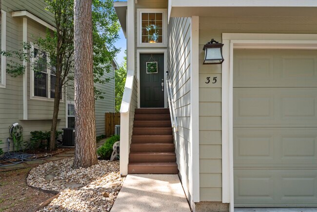 Building Photo - 35 N Walden Elms Cir