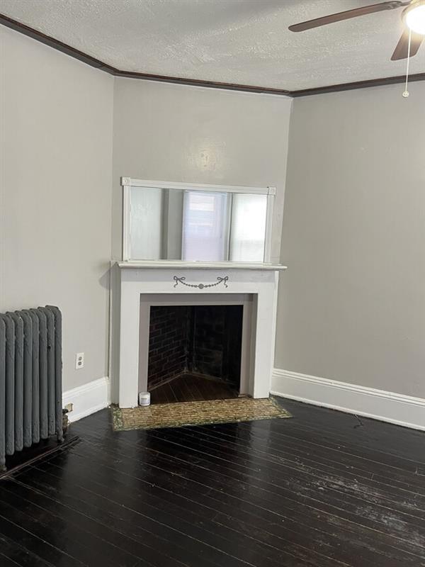 Building Photo - Lovely Los Angeles Home