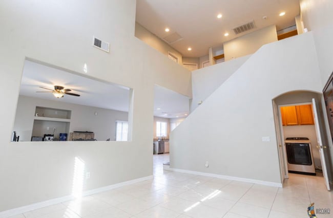 Building Photo - 2446 Veracruz Ct