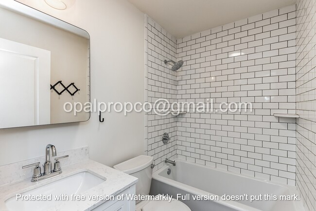 Foto del edificio - 3726 E 39th Ct