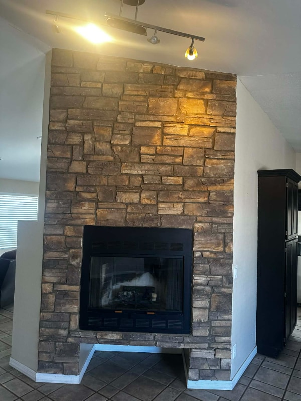 Building Photo - 6186 S Truman Dr