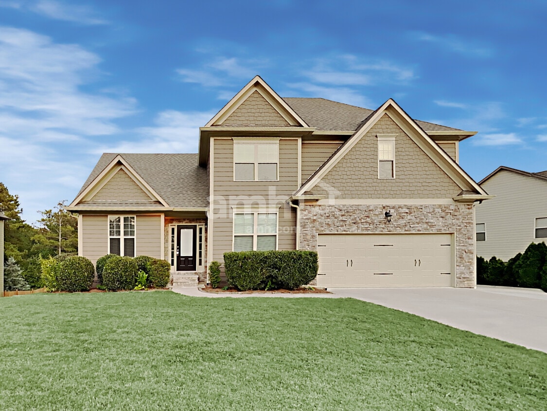 Foto principal - 1135 Blankets Creek Dr