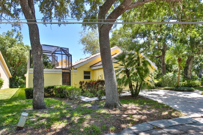 Home located on cul-de-sac - 4700 Tivoli Ave