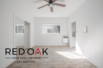 Building Photo - 979 S Oxford Ave