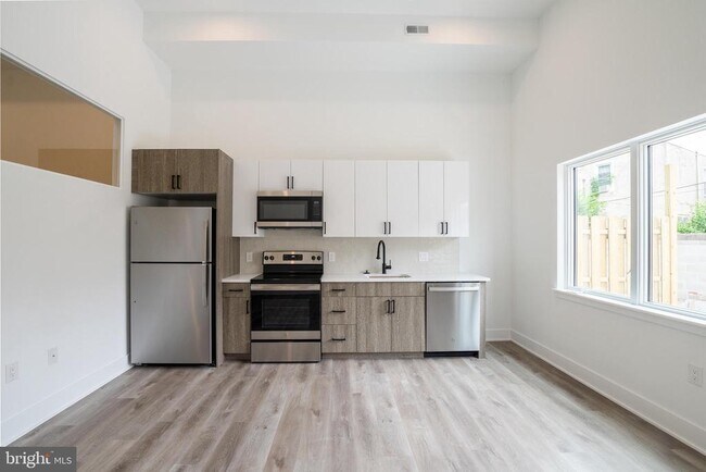 Foto del edificio - 1420 Point Breeze Ave